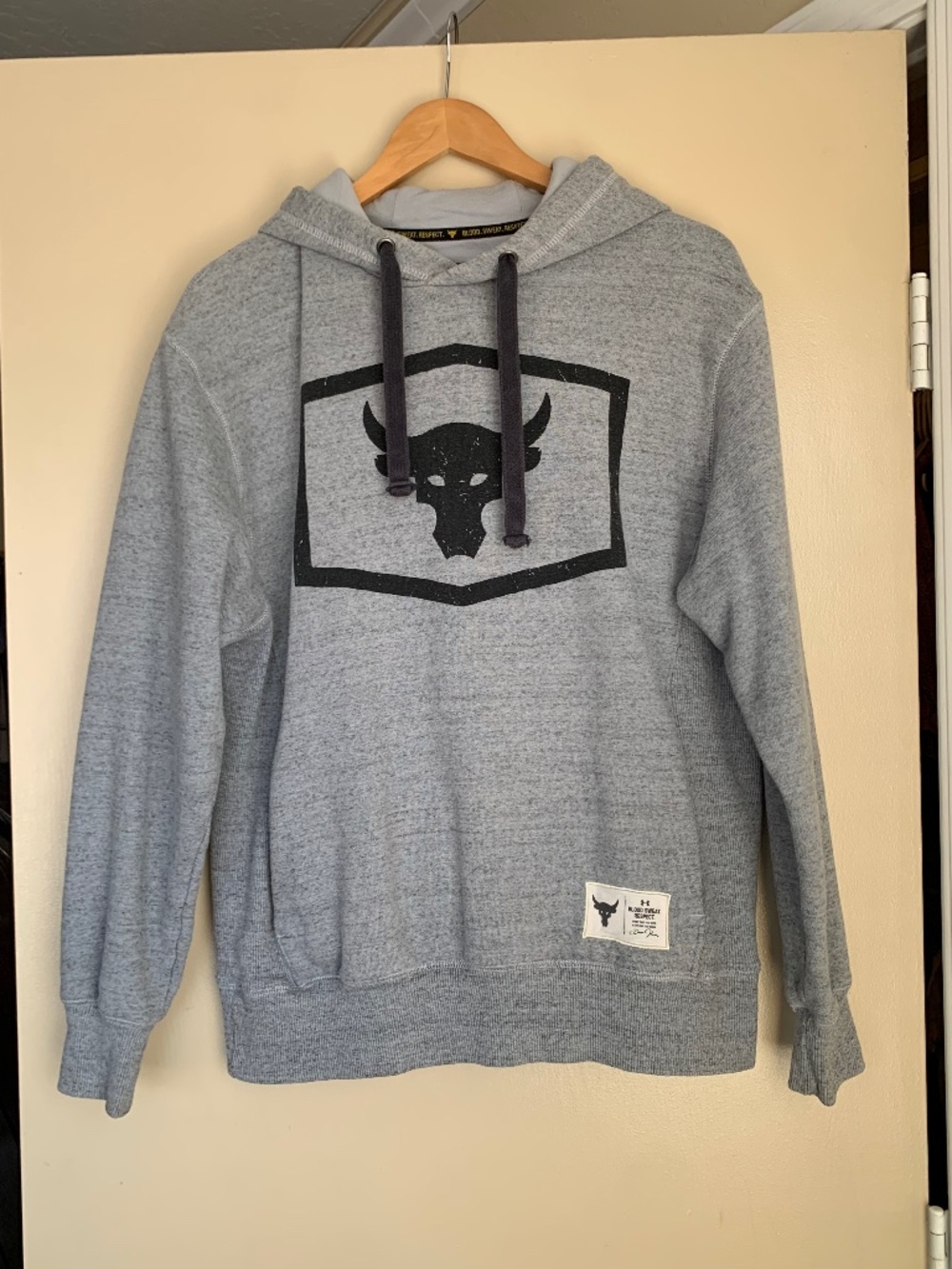 Under Armour Project Rock Warm Up Gray Hoodie Sweatshirt Sz.S Gym Sporty